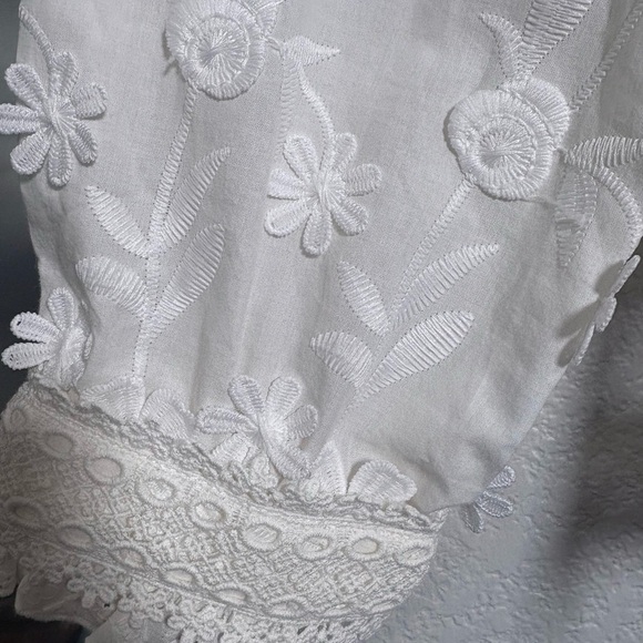 Anna Sui x Inc. White Cotton Embroidered w/ Lace & 3D Flowers. Modest, Feminine - Picture 15 of 16